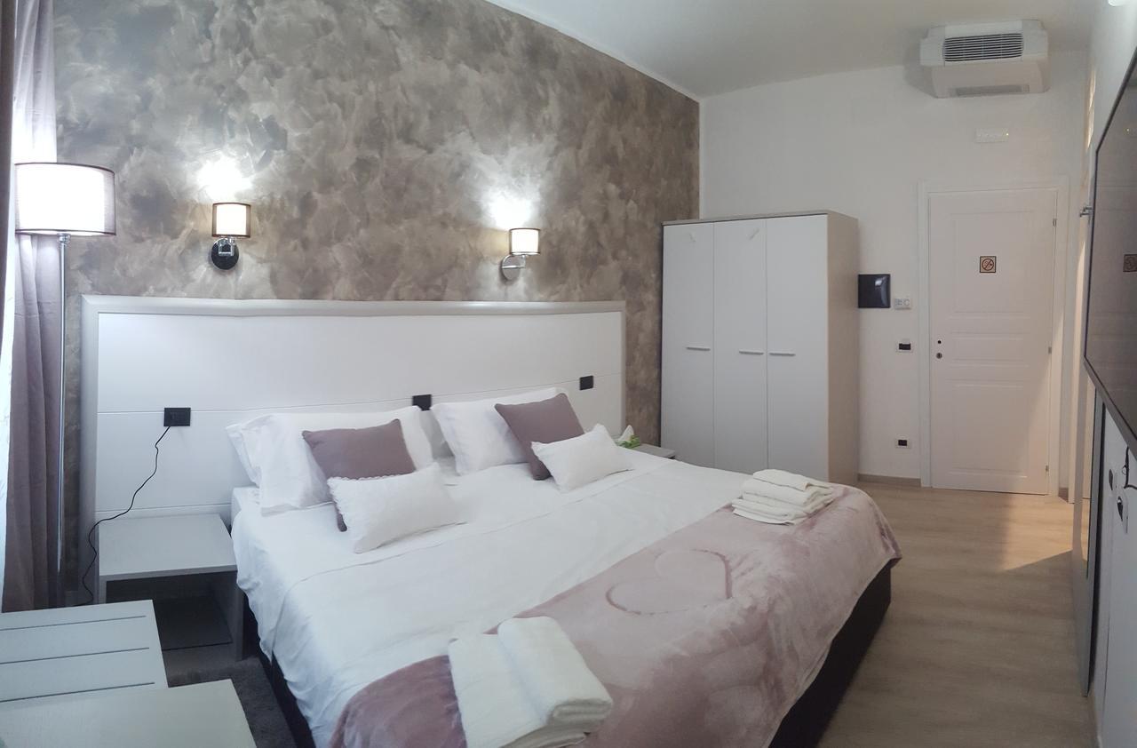 La Casa Di Atena Sassari Exteriör bild