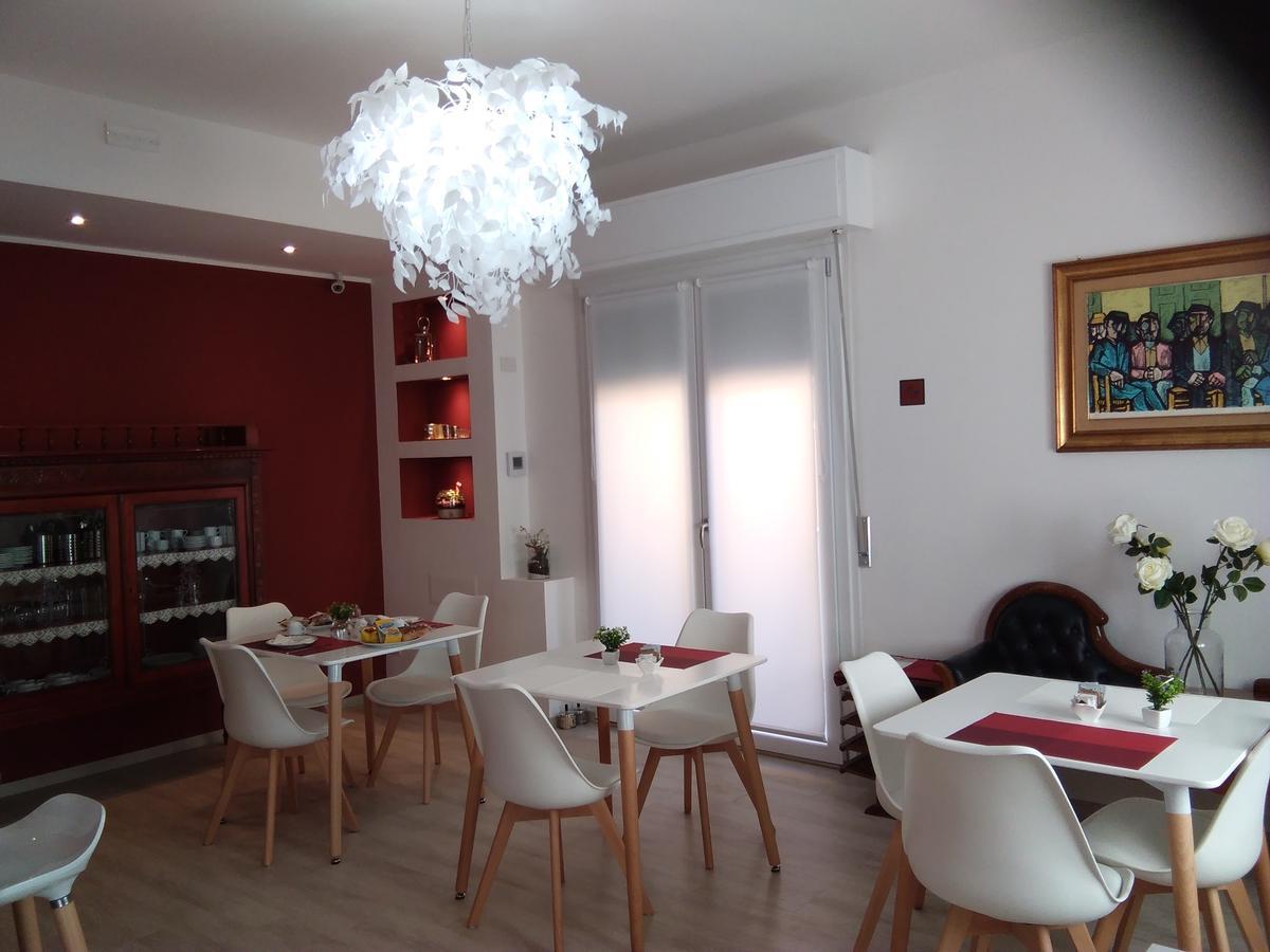 La Casa Di Atena Sassari Exteriör bild